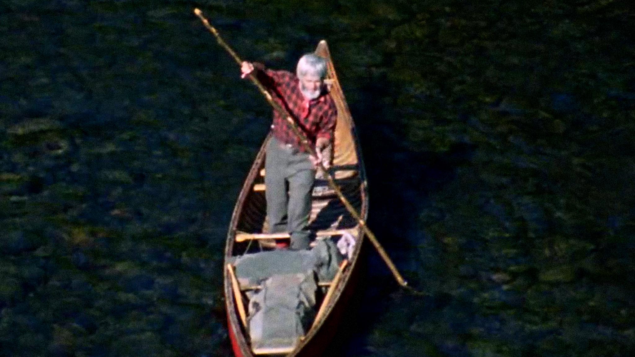 Image représentant la ressource: L'aviron qui nous mène - Solo en eaux vives