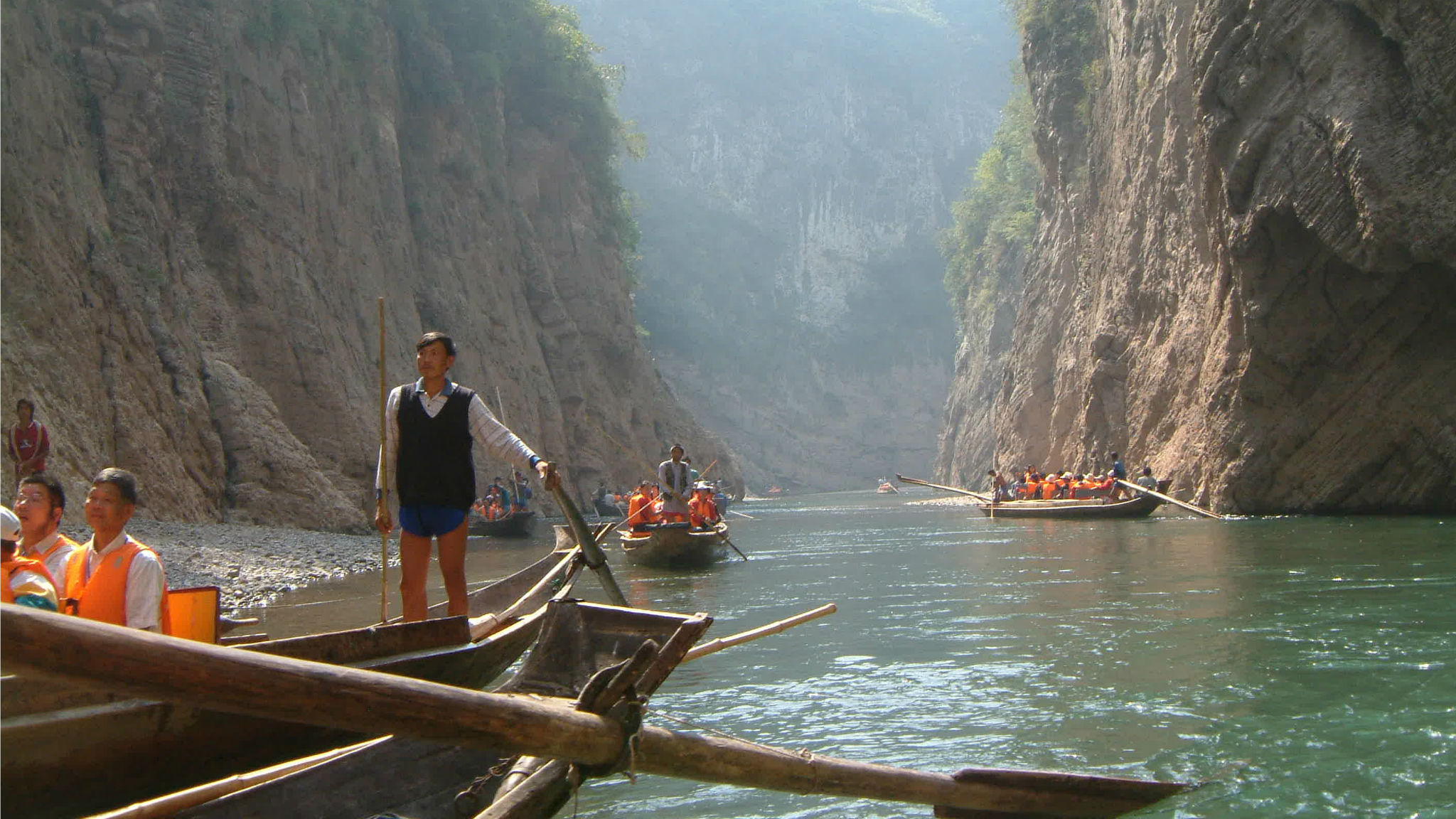 Image représentant la ressource: Sur le Yangzi